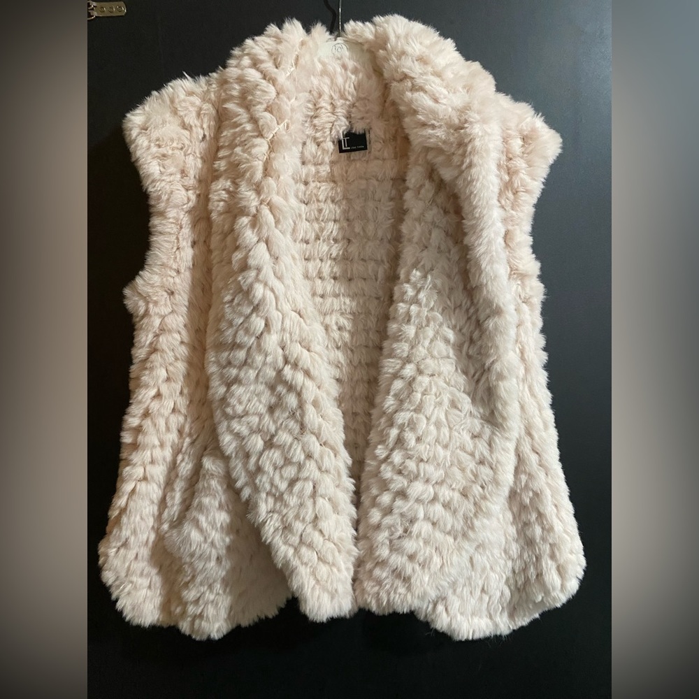 Love Token Vest size XS